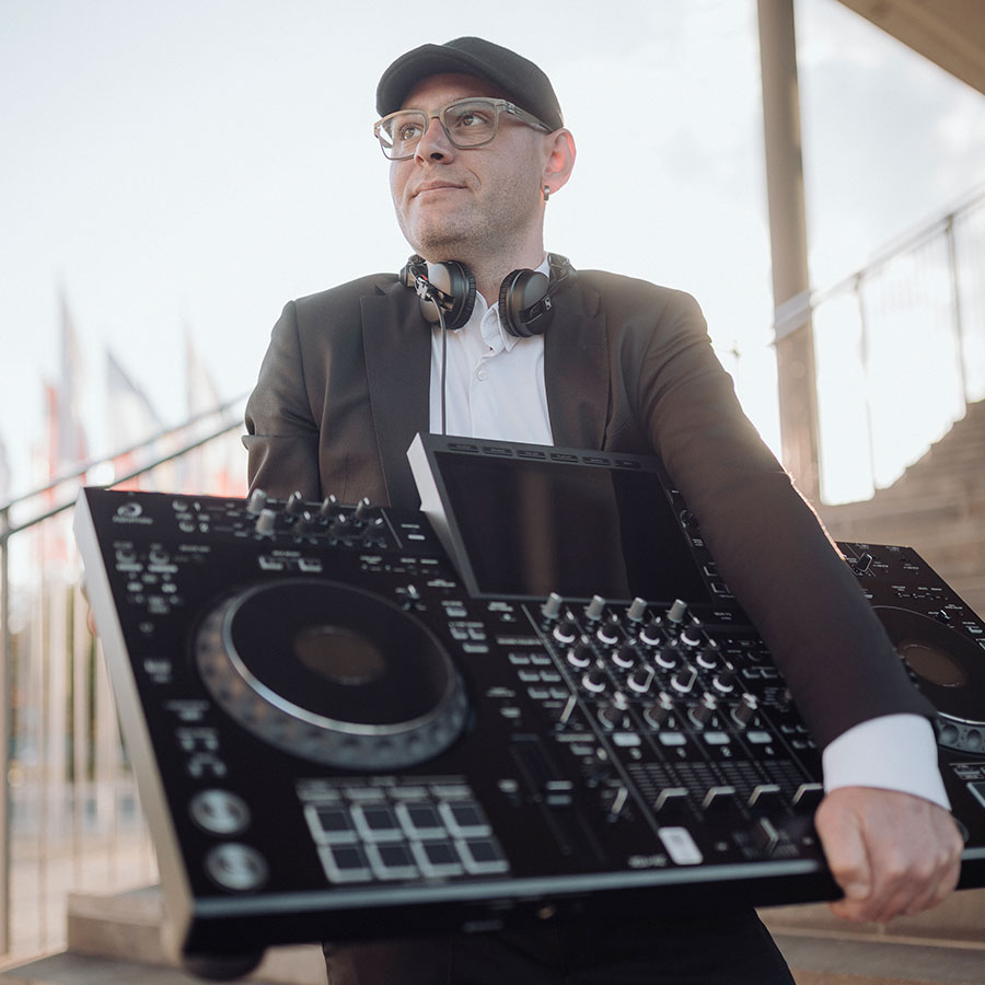 Ton- und Lichttechnik von Hochzeits-DJ André Grünzig bei einer Hochzeit